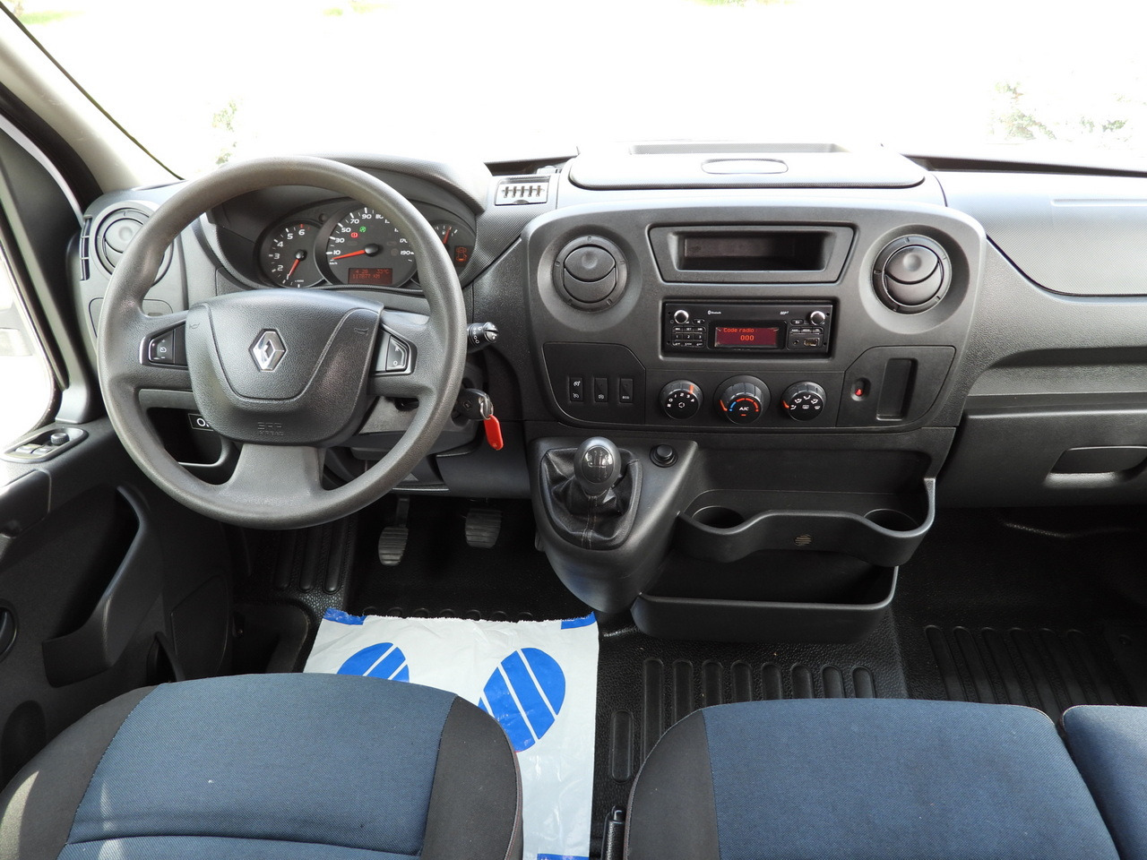 فان RENAULT MASTER BOX DELIVERY VAN 7 SEATS CRUISE CONTROL TWIN WHEELS AIR CONDITIONING  145HP: صورة 24