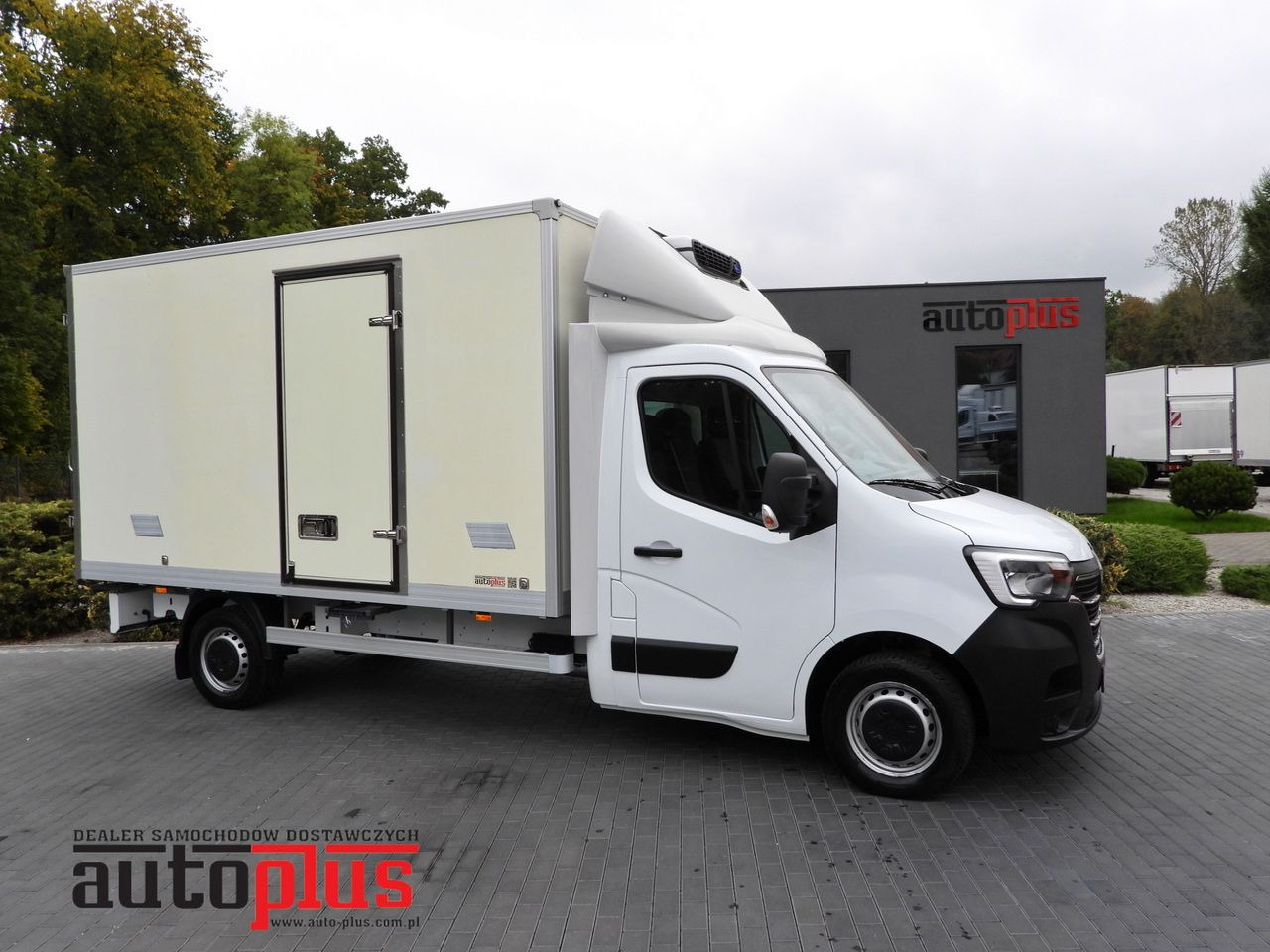 RENAULT MASTER REGRIGERATOR BOX 0*C LED LIGHTS AIR CONDITIONING 165HP - شاحنة توصيل مبردة: صورة 1 RENAULT MASTER REGRIGERATOR BOX 0*C LED LIGHTS AIR CONDITIONING 165HP - شاحنة توصيل مبردة: صورة 1
