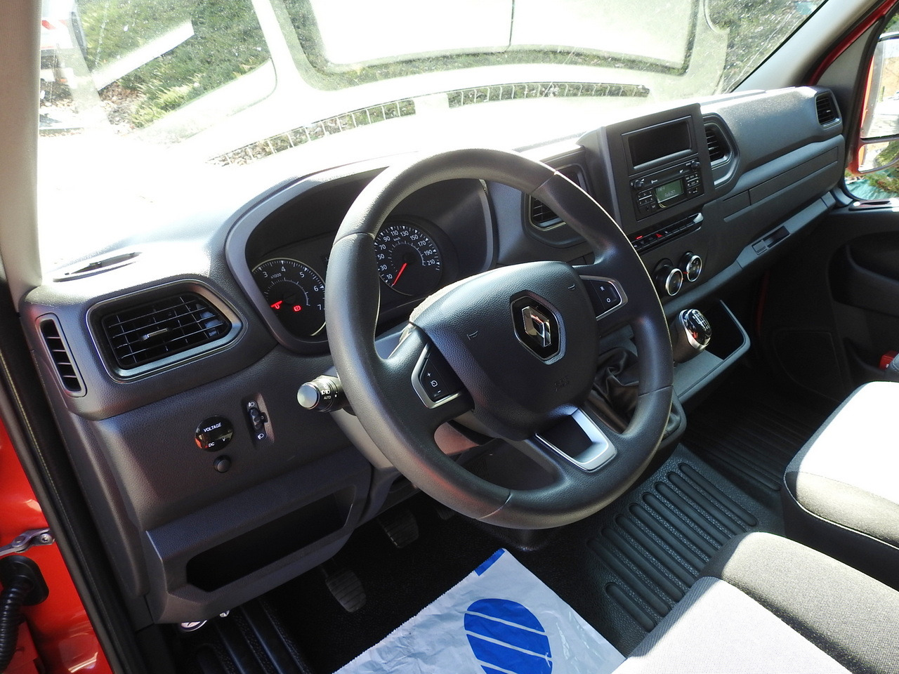 RENAULT MASTER TARPAULIN 10 PALLETS WEBASTO CRUISE CONTROL AIR CONDITIONING LED LIGHTS PNEUMATICS 165HP - شاحنة مغلقة بستائر جانبية: صورة 2 RENAULT MASTER TARPAULIN 10 PALLETS WEBASTO CRUISE CONTROL AIR CONDITIONING LED LIGHTS PNEUMATICS 165HP - شاحنة مغلقة بستائر جانبية: صورة 2