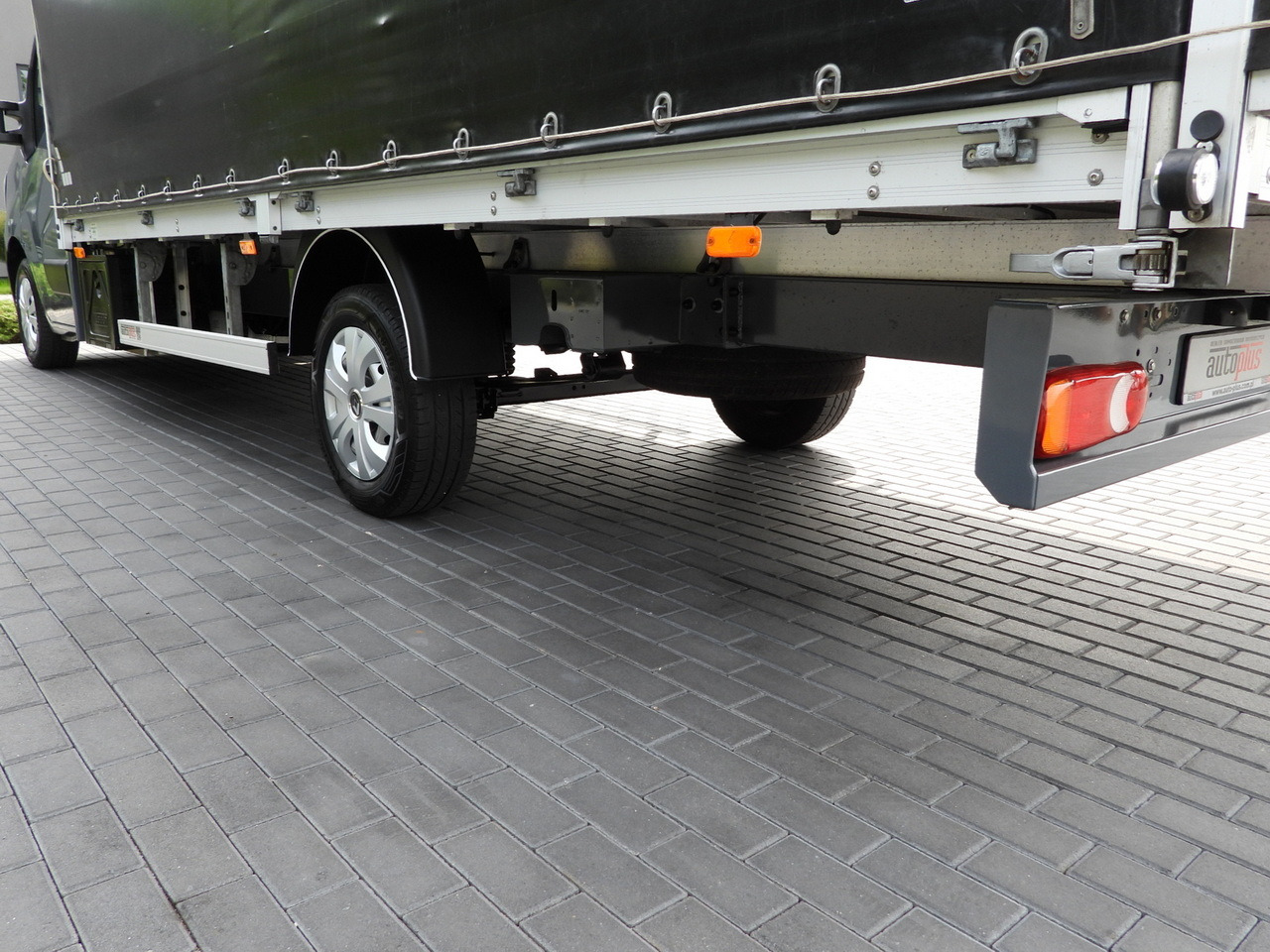 شاحنة مغلقة بستائر جانبية RENAULT MASTER TARPAULIN 10 PALLETS WEBASTO CRUISE CONTROL LED LIGHTS PNEUMATICS AIR CONDITIONING 165HP: صورة 16 شاحنة مغلقة بستائر جانبية RENAULT MASTER TARPAULIN 10 PALLETS WEBASTO CRUISE CONTROL LED LIGHTS PNEUMATICS AIR CONDITIONING 165HP: صورة 16