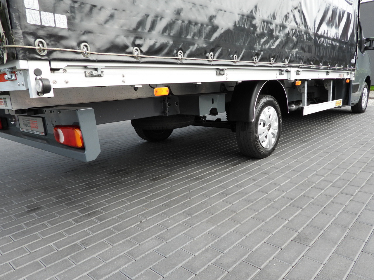 شاحنة مغلقة بستائر جانبية RENAULT MASTER TARPAULIN 10 PALLETS WEBASTO CRUISE CONTROL LED LIGHTS PNEUMATICS AIR CONDITIONING 165HP: صورة 17 شاحنة مغلقة بستائر جانبية RENAULT MASTER TARPAULIN 10 PALLETS WEBASTO CRUISE CONTROL LED LIGHTS PNEUMATICS AIR CONDITIONING 165HP: صورة 17