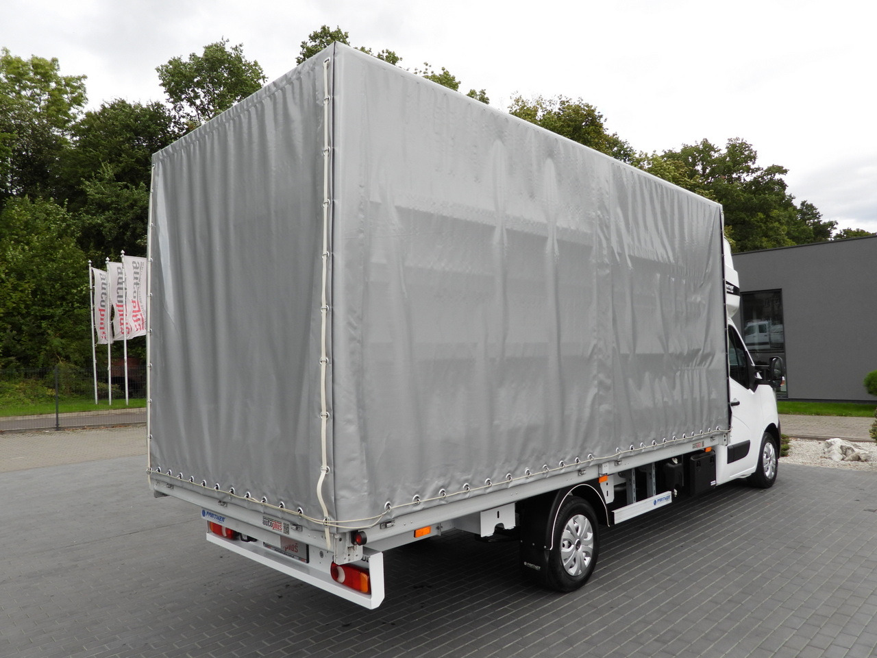 RENAULT MASTER TARPAULIN 10 PALLETS WEBASTO CRUISE CONTROL LED LIGHTS PNEUMATICS AIR CONDITIONING 165HP - شاحنة مغلقة بستائر جانبية: صورة 3 RENAULT MASTER TARPAULIN 10 PALLETS WEBASTO CRUISE CONTROL LED LIGHTS PNEUMATICS AIR CONDITIONING 165HP - شاحنة مغلقة بستائر جانبية: صورة 3