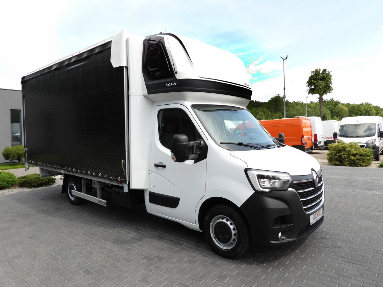 RENAULT MASTER TARPAULIN 12 PALLETS WEBASTO CRUISE CONTROL LED LIGHTS PNEUMATICS AIR CONDITIONING 165HP - شاحنة مغلقة بستائر جانبية: صورة 4 RENAULT MASTER TARPAULIN 12 PALLETS WEBASTO CRUISE CONTROL LED LIGHTS PNEUMATICS AIR CONDITIONING 165HP - شاحنة مغلقة بستائر جانبية: صورة 4