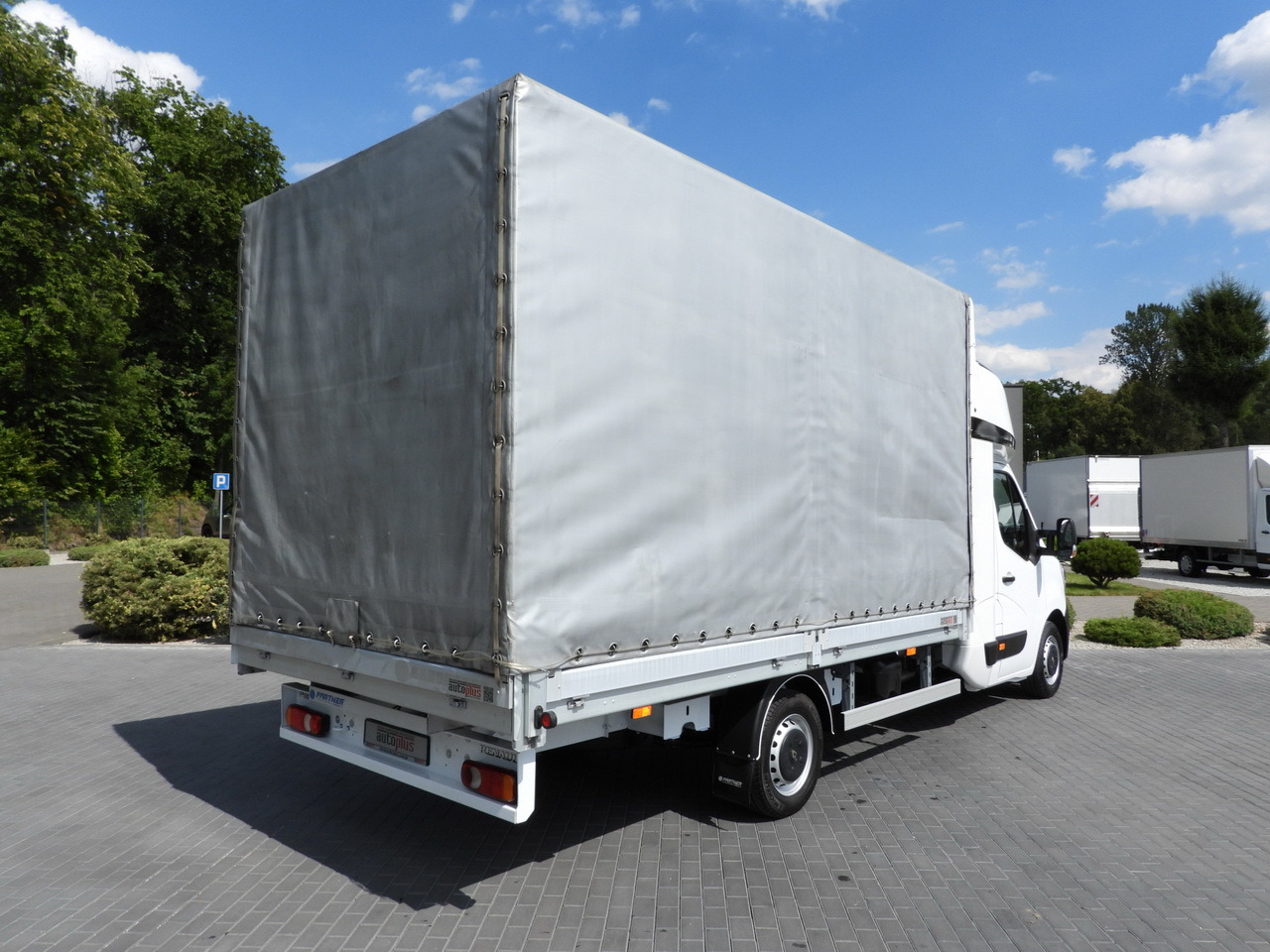 RENAULT MASTER TARPAULIN 8 PALLETS WEBASTO CRUISE CONTROL LED LIGHTS PNEUMATICS AIR CONDITIONING 165HP - شاحنة مغلقة بستائر جانبية: صورة 3 RENAULT MASTER TARPAULIN 8 PALLETS WEBASTO CRUISE CONTROL LED LIGHTS PNEUMATICS AIR CONDITIONING 165HP - شاحنة مغلقة بستائر جانبية: صورة 3