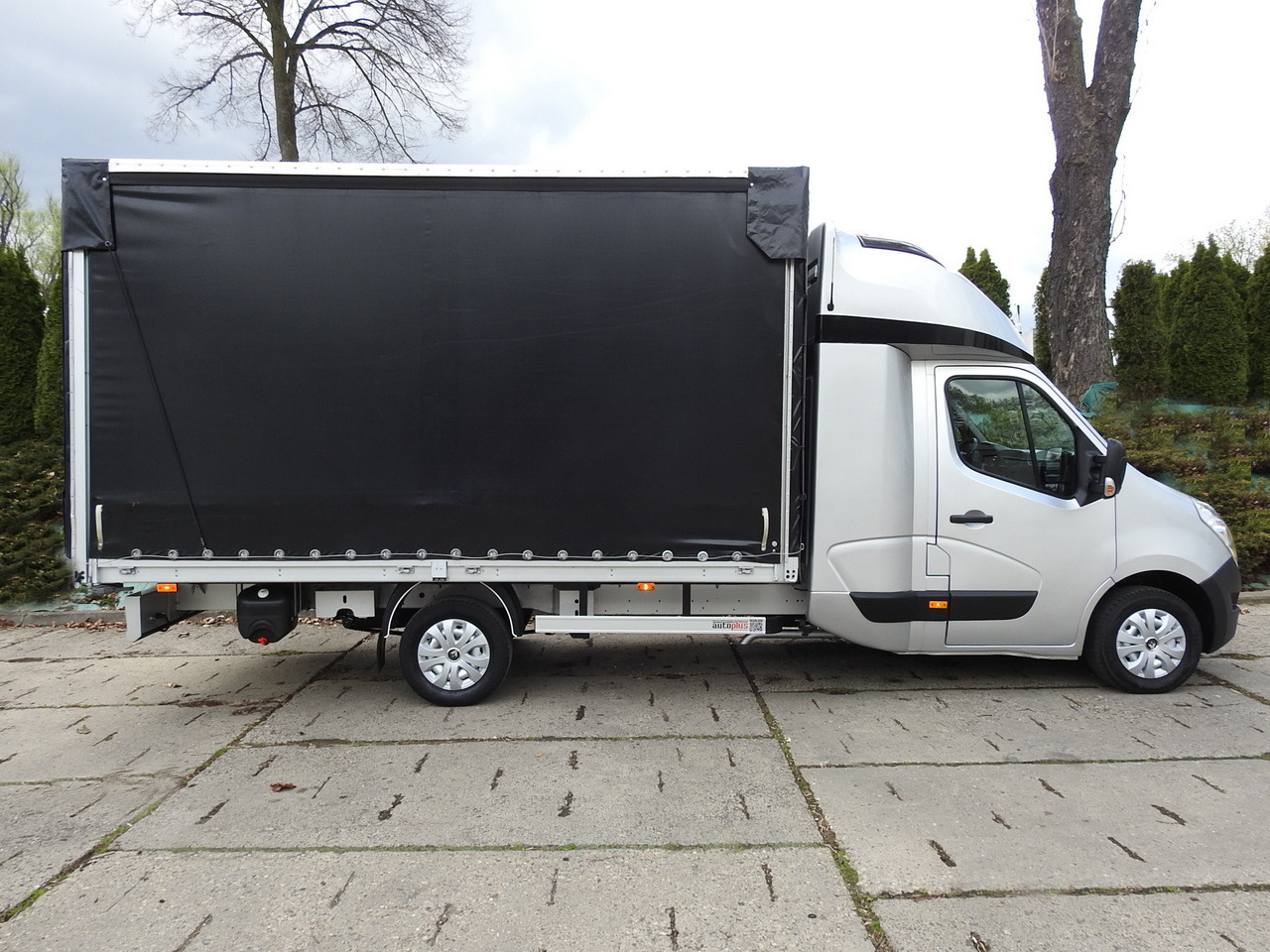 شاحنة مغلقة بستائر جانبية RENAULT MASTER TARPAULIN 8 PALLETS WEBASTO CRUISE CONTROL NAVIGATION AIR CONDITIONING PNEUMATICS  170HP: صورة 7