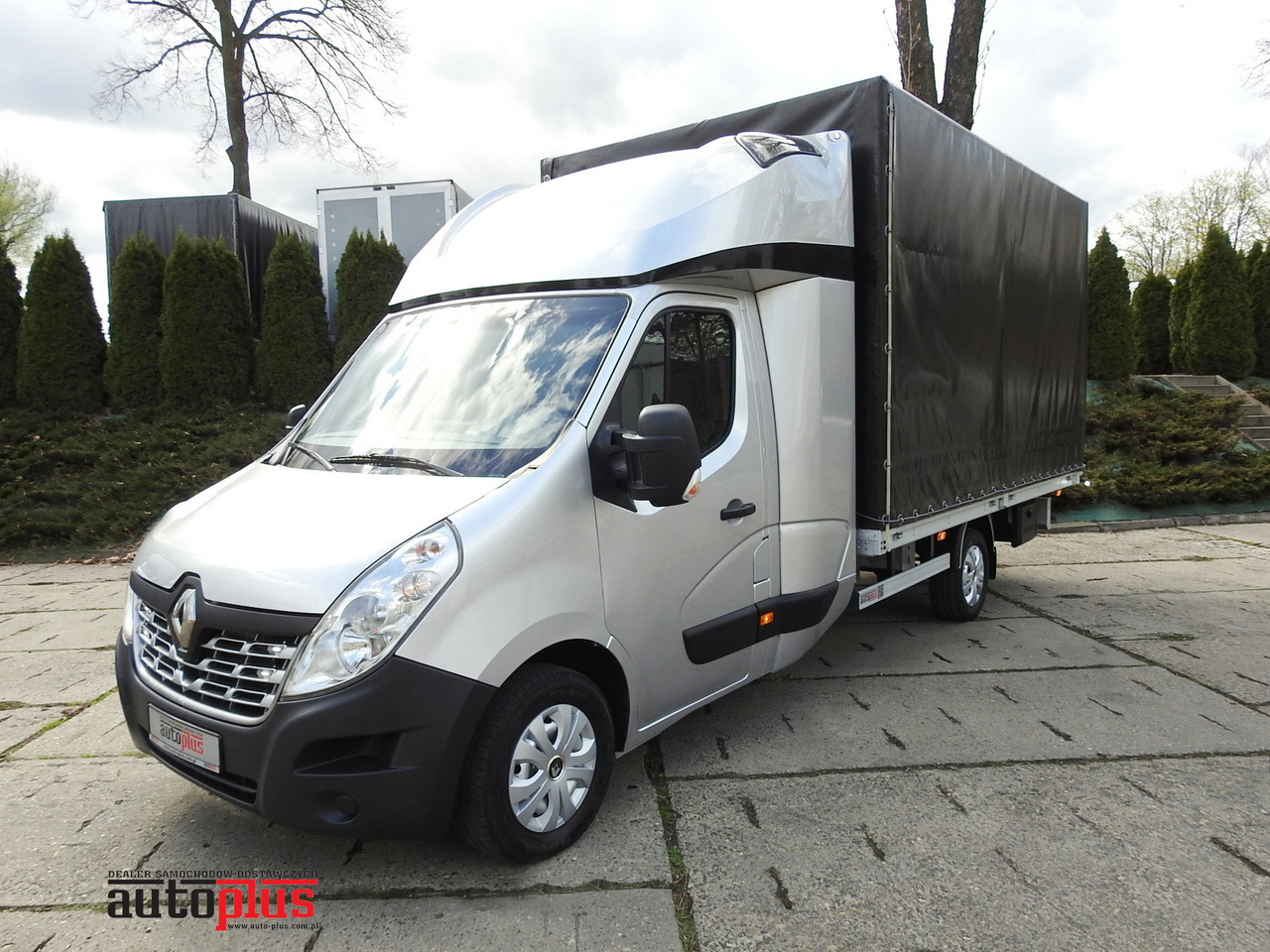 RENAULT MASTER TARPAULIN 8 PALLETS WEBASTO CRUISE CONTROL NAVIGATION AIR CONDITIONING PNEUMATICS 170HP - شاحنة مغلقة بستائر جانبية: صورة 1 RENAULT MASTER TARPAULIN 8 PALLETS WEBASTO CRUISE CONTROL NAVIGATION AIR CONDITIONING PNEUMATICS 170HP - شاحنة مغلقة بستائر جانبية: صورة 1