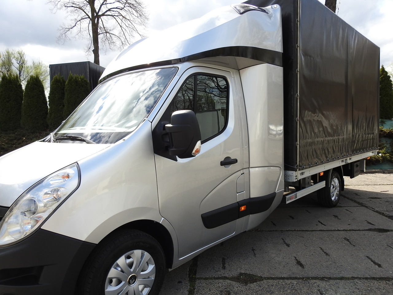 شاحنة مغلقة بستائر جانبية RENAULT MASTER TARPAULIN 8 PALLETS WEBASTO CRUISE CONTROL NAVIGATION AIR CONDITIONING PNEUMATICS  170HP: صورة 17
