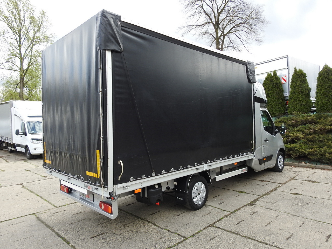 RENAULT MASTER TARPAULIN 8 PALLETS WEBASTO CRUISE CONTROL NAVIGATION AIR CONDITIONING PNEUMATICS 170HP - شاحنة مغلقة بستائر جانبية: صورة 3 RENAULT MASTER TARPAULIN 8 PALLETS WEBASTO CRUISE CONTROL NAVIGATION AIR CONDITIONING PNEUMATICS 170HP - شاحنة مغلقة بستائر جانبية: صورة 3