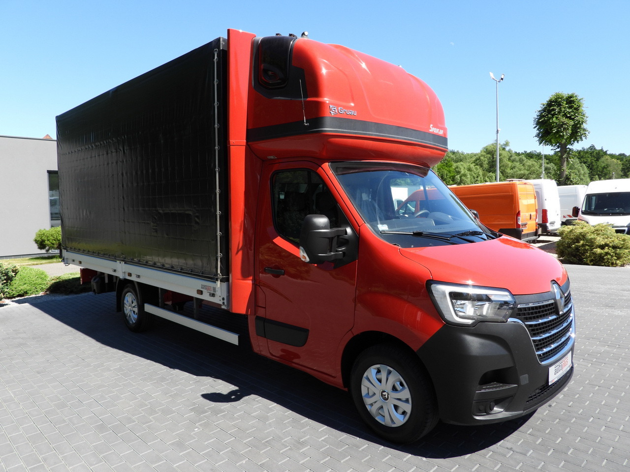 RENAULT MASTER TARPAULIN WEBASTO CRUISE CONTROL LED LIGHTS PNEUMATICS AIR CONDITIONING 165HP - شاحنة مغلقة بستائر جانبية: صورة 4 RENAULT MASTER TARPAULIN WEBASTO CRUISE CONTROL LED LIGHTS PNEUMATICS AIR CONDITIONING 165HP - شاحنة مغلقة بستائر جانبية: صورة 4