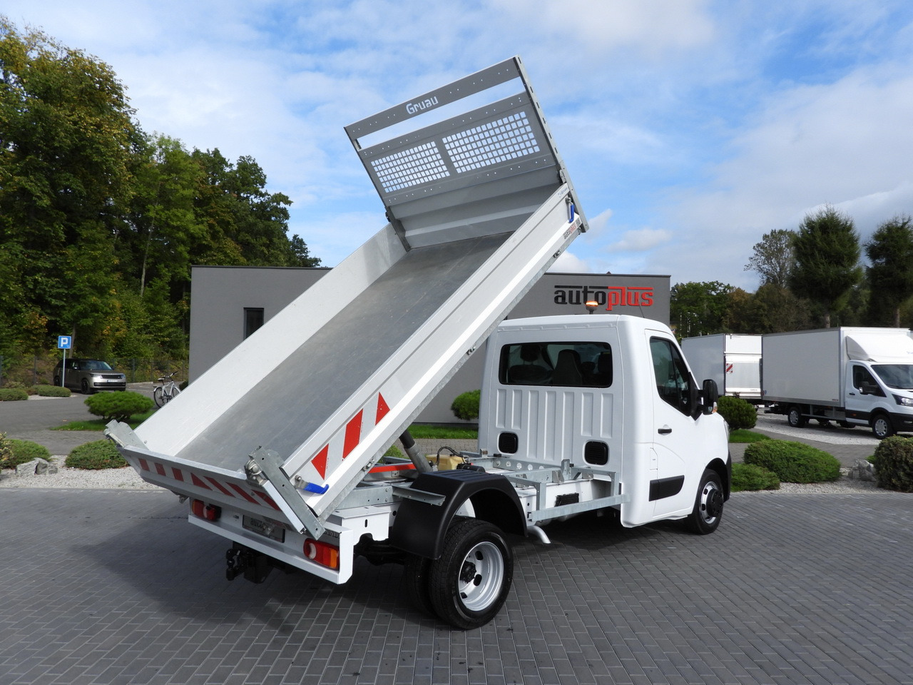 RENAULT MASTER TIPPER CRUISE CONTROL LED LIGHTS TWIN WHEELS AIR CONDITIONING 130HP - قلاب صغير: صورة 4 RENAULT MASTER TIPPER CRUISE CONTROL LED LIGHTS TWIN WHEELS AIR CONDITIONING 130HP - قلاب صغير: صورة 4