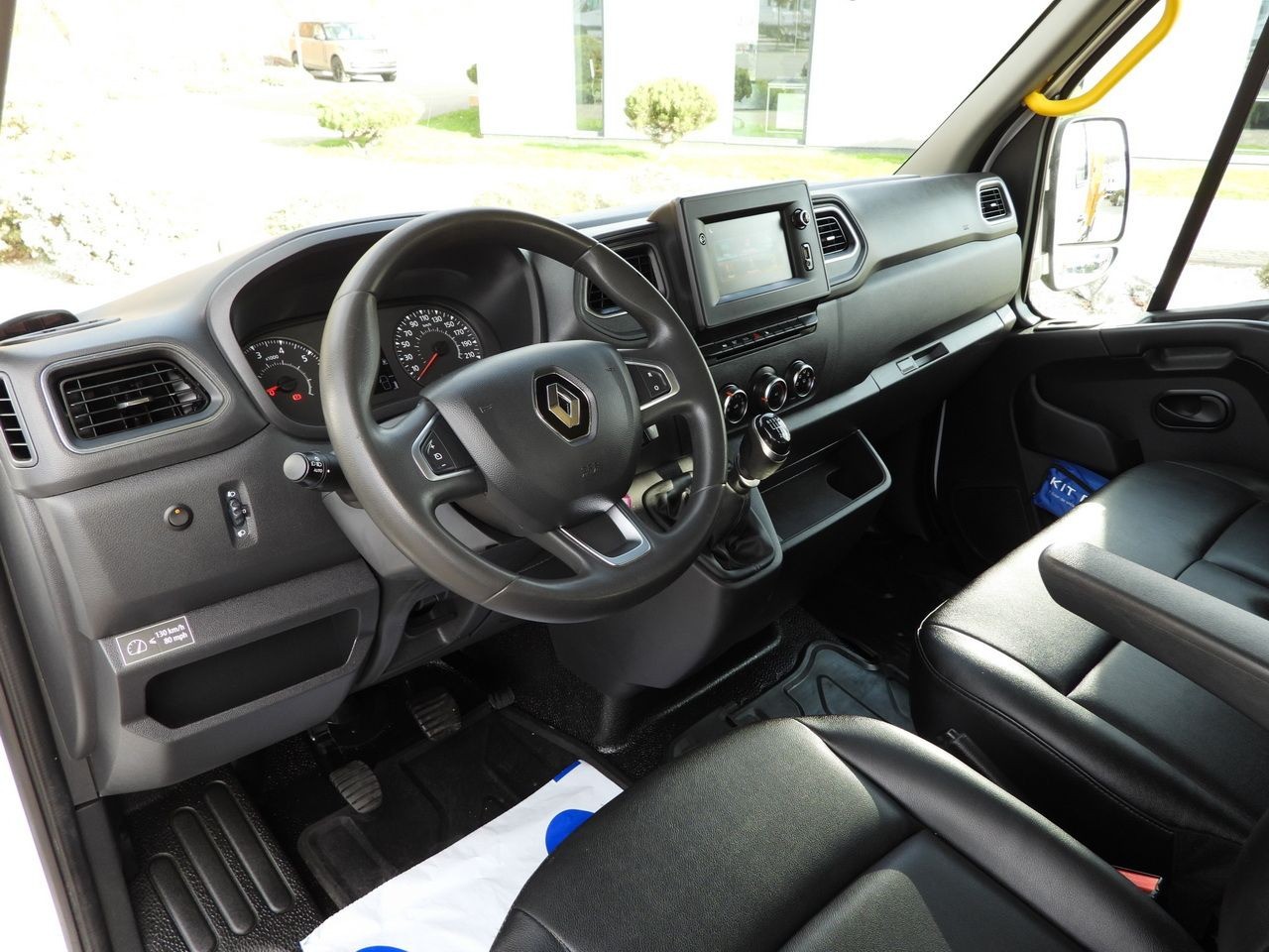 RENAULT MASTER TIPPER DOUBLE CABIN DOKA 7 SEATS CRUISE CONTROL NAVIGATION LED LIGHTS AIR CONDITIONING 145HP - قلاب صغير: صورة 2 RENAULT MASTER TIPPER DOUBLE CABIN DOKA 7 SEATS CRUISE CONTROL NAVIGATION LED LIGHTS AIR CONDITIONING 145HP - قلاب صغير: صورة 2