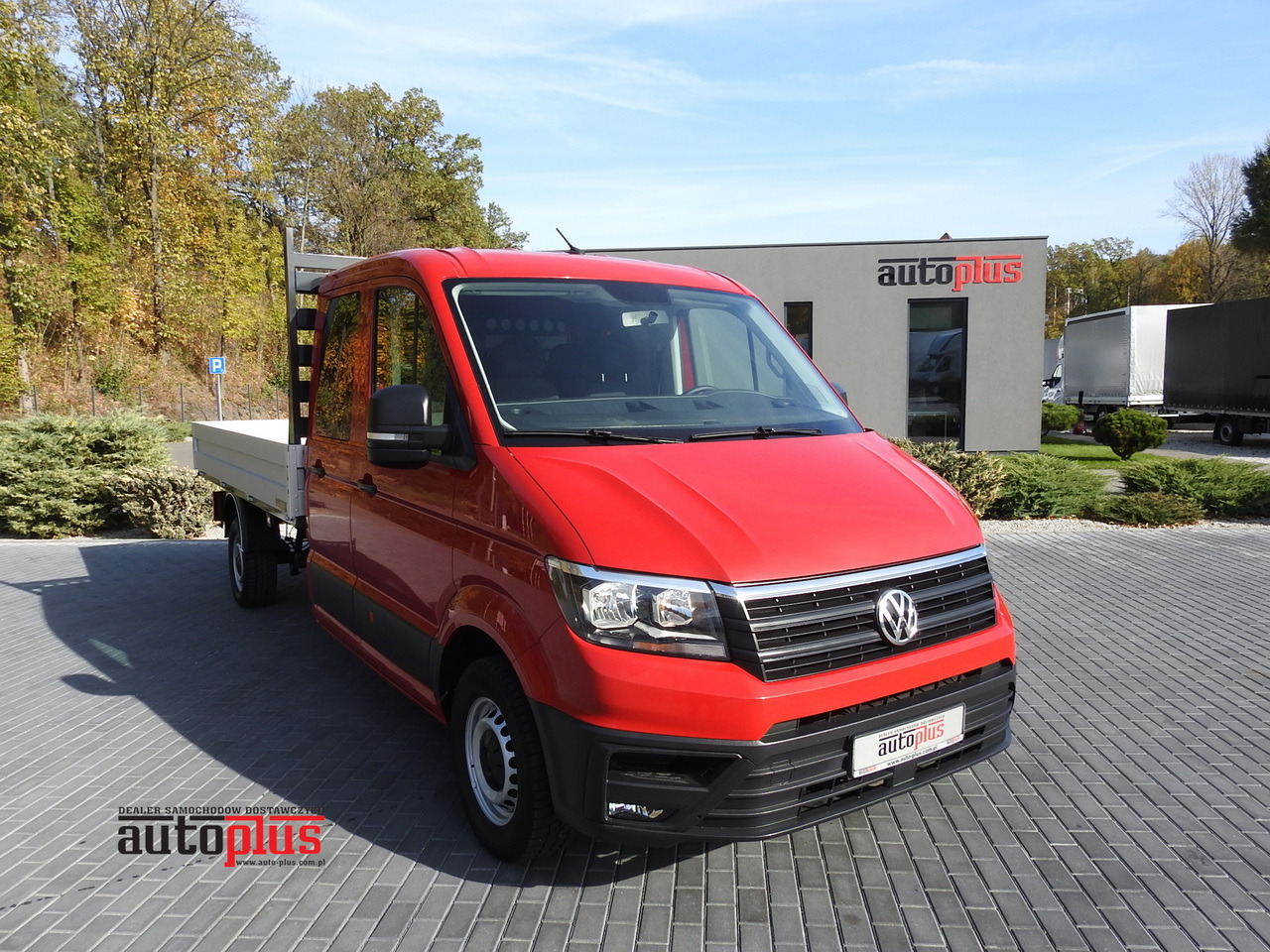 VOLKSWAGEN CRAFTER STAKE BODY DOUBLE CABIN DOKA 7 SEATS AIR CONDITIONING 140HP - شاحنة توصيل مفتوحة: صورة 1 VOLKSWAGEN CRAFTER STAKE BODY DOUBLE CABIN DOKA 7 SEATS AIR CONDITIONING 140HP - شاحنة توصيل مفتوحة: صورة 1