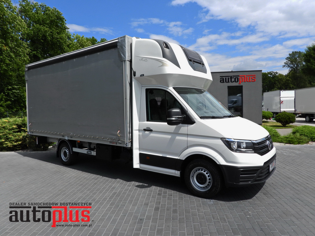 VOLKSWAGEN CRAFTER TARPAULIN 10 PALLETS WEBASTO CRUISE CONTROL AIR CONDITIONING 180HP - شاحنة مغلقة بستائر جانبية: صورة 1 VOLKSWAGEN CRAFTER TARPAULIN 10 PALLETS WEBASTO CRUISE CONTROL AIR CONDITIONING 180HP - شاحنة مغلقة بستائر جانبية: صورة 1