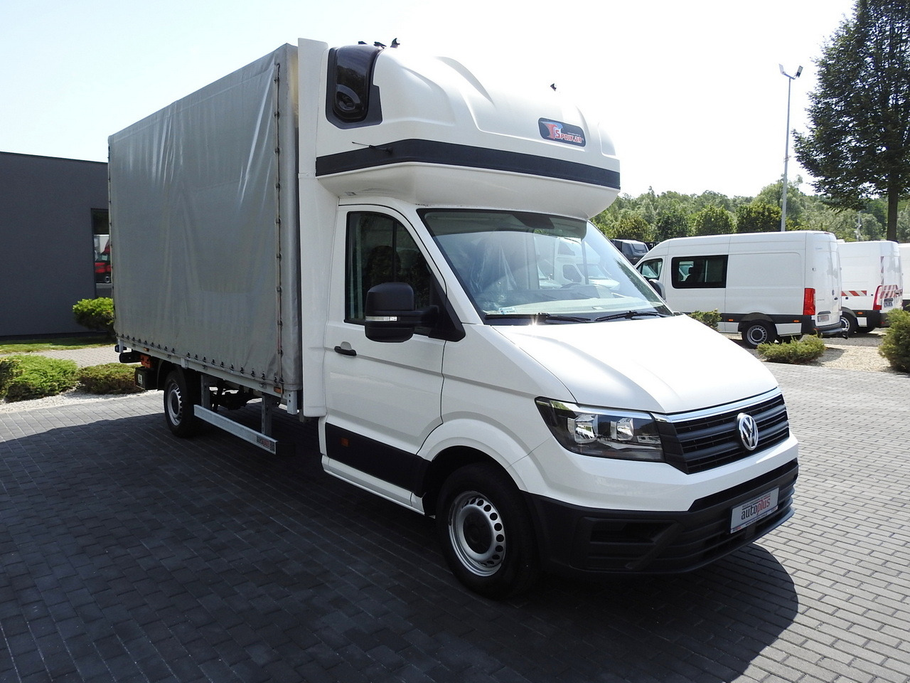 VOLKSWAGEN CRAFTER TARPAULIN LIFT 8 PALLETS WEBASTO CRUISE CONTROL  180HP - شاحنة مغلقة بستائر جانبية: صورة 4 VOLKSWAGEN CRAFTER TARPAULIN LIFT 8 PALLETS WEBASTO CRUISE CONTROL  180HP - شاحنة مغلقة بستائر جانبية: صورة 4