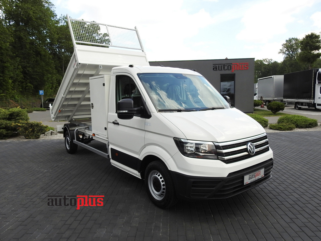 VOLKSWAGEN CRAFTER TIPPER CRUISE CONTROL 100HP - قلاب صغير: صورة 1 VOLKSWAGEN CRAFTER TIPPER CRUISE CONTROL 100HP - قلاب صغير: صورة 1