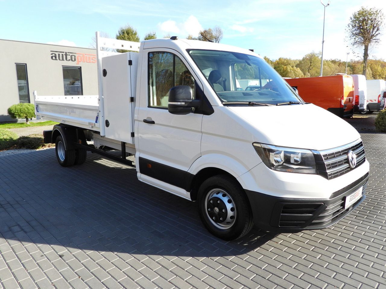 VOLKSWAGEN CRAFTER TIPPER CRUISE CONTROL NAVIGATION TWIN WHEELS AIR CONDITIONING 180HP - قلاب صغير: صورة 4 VOLKSWAGEN CRAFTER TIPPER CRUISE CONTROL NAVIGATION TWIN WHEELS AIR CONDITIONING 180HP - قلاب صغير: صورة 4