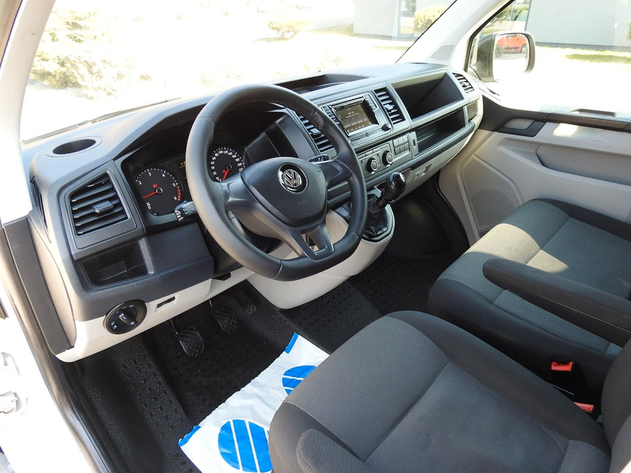 Volkswagen TRANSPORTER T6 KÜHLKASTENWAGEN 0*C TEMPOMAT - شاحنة توصيل مبردة: صورة 2 Volkswagen TRANSPORTER T6 KÜHLKASTENWAGEN 0*C TEMPOMAT - شاحنة توصيل مبردة: صورة 2