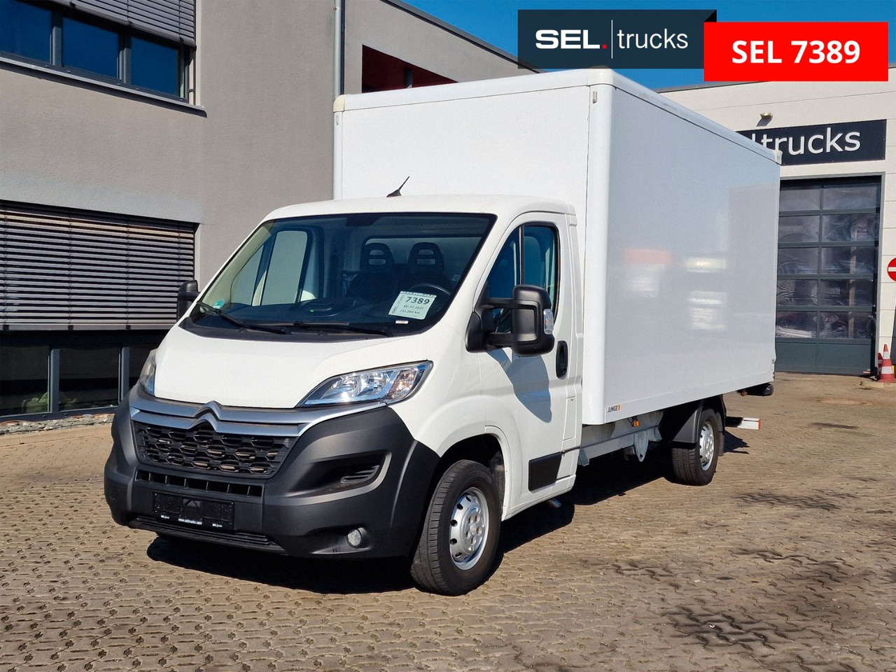 Citroën Jumper / Ladebordwand / 3 Sitzen / Klimaanlage - شاحنة بصندوق مغلق: صورة 1 Citroën Jumper / Ladebordwand / 3 Sitzen / Klimaanlage - شاحنة بصندوق مغلق: صورة 1