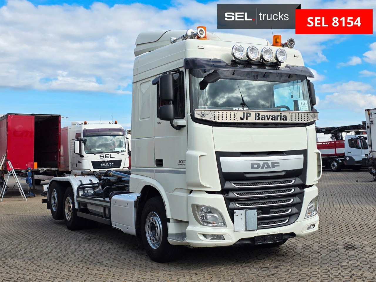 DAF XF 510 FAN / ZF Intarder / Lenk-Liftachse - شاحنة برافعة خطافية: صورة 3 DAF XF 510 FAN / ZF Intarder / Lenk-Liftachse - شاحنة برافعة خطافية: صورة 3