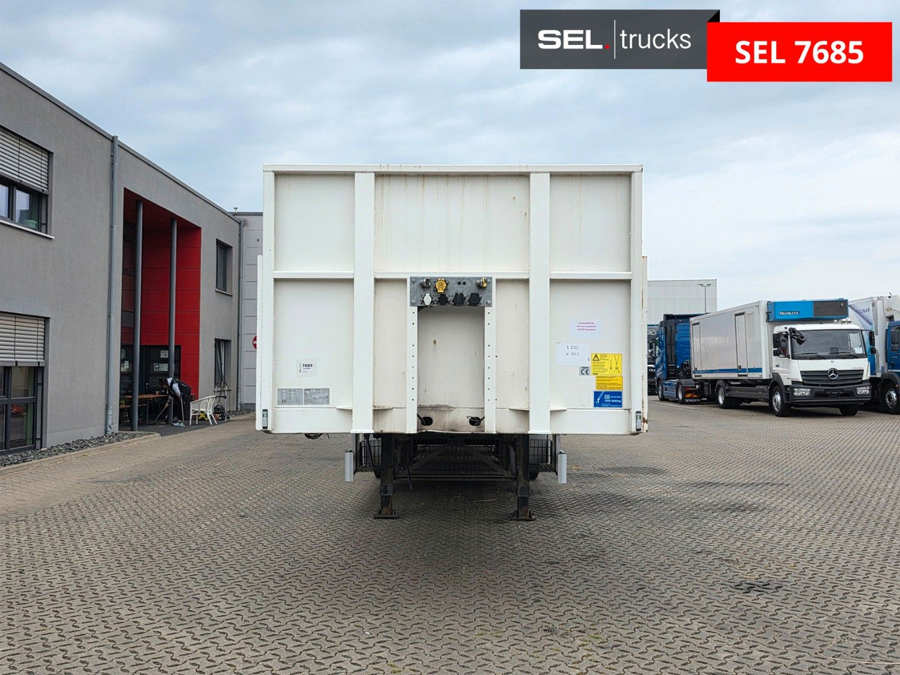 Fellechner SB31-L36 / Rollkran / Lenkachse - نصف مقطورة مسطحة: صورة 2 Fellechner SB31-L36 / Rollkran / Lenkachse - نصف مقطورة مسطحة: صورة 2