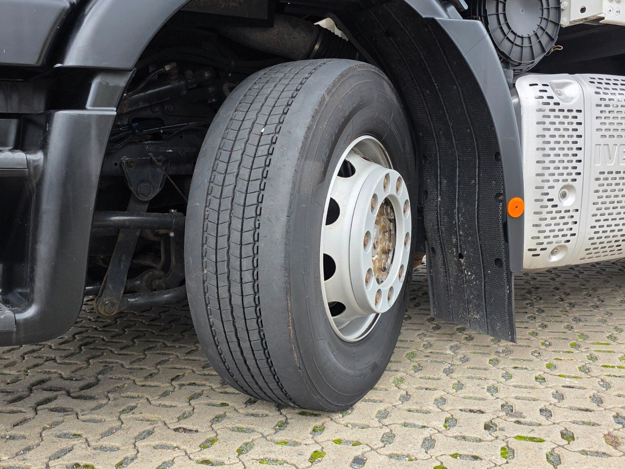 شاحنة مشروبات Iveco Stralis 460 / Ldbw / Lenkachse / Liftachse: صورة 27