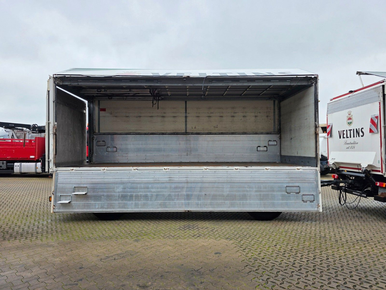 شاحنة مشروبات Iveco Stralis 460 / Ldbw / Lenkachse / Liftachse: صورة 37