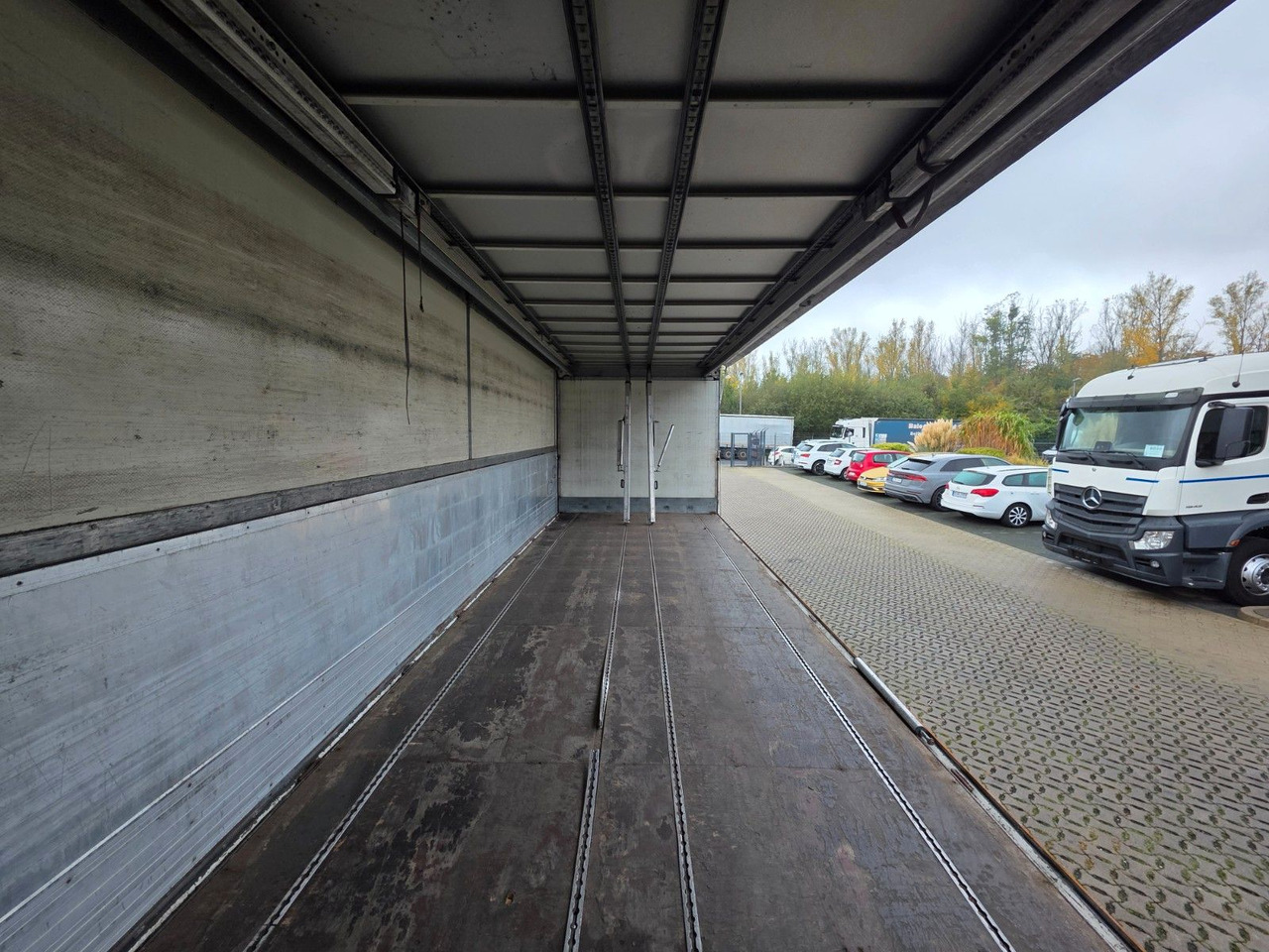 شاحنة مشروبات Iveco Stralis 460 / Ldbw / Lenkachse / Liftachse: صورة 10