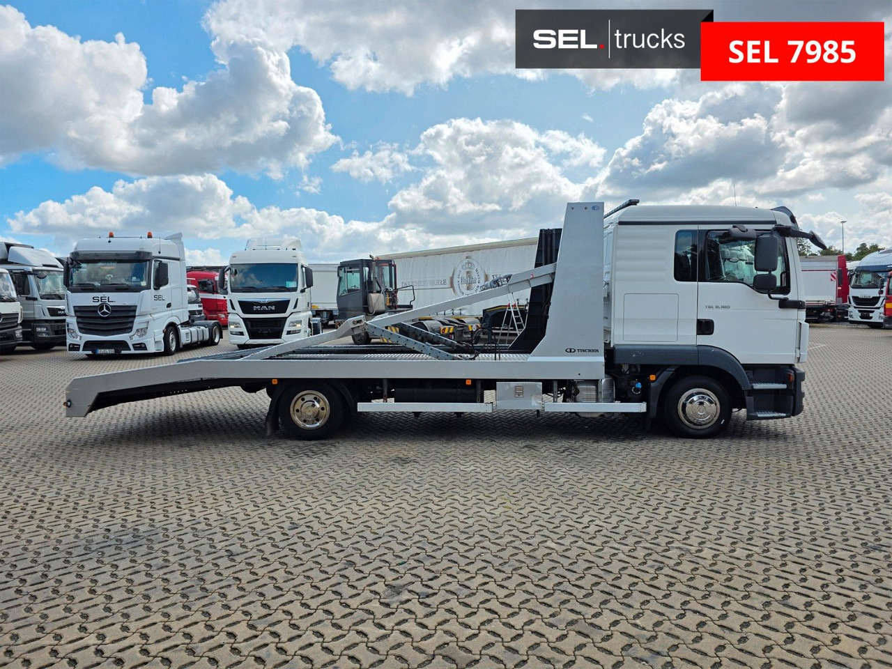 MAN TGL 8.180 4X2 BL - شاحنة سحب: صورة 4 MAN TGL 8.180 4X2 BL - شاحنة سحب: صورة 4