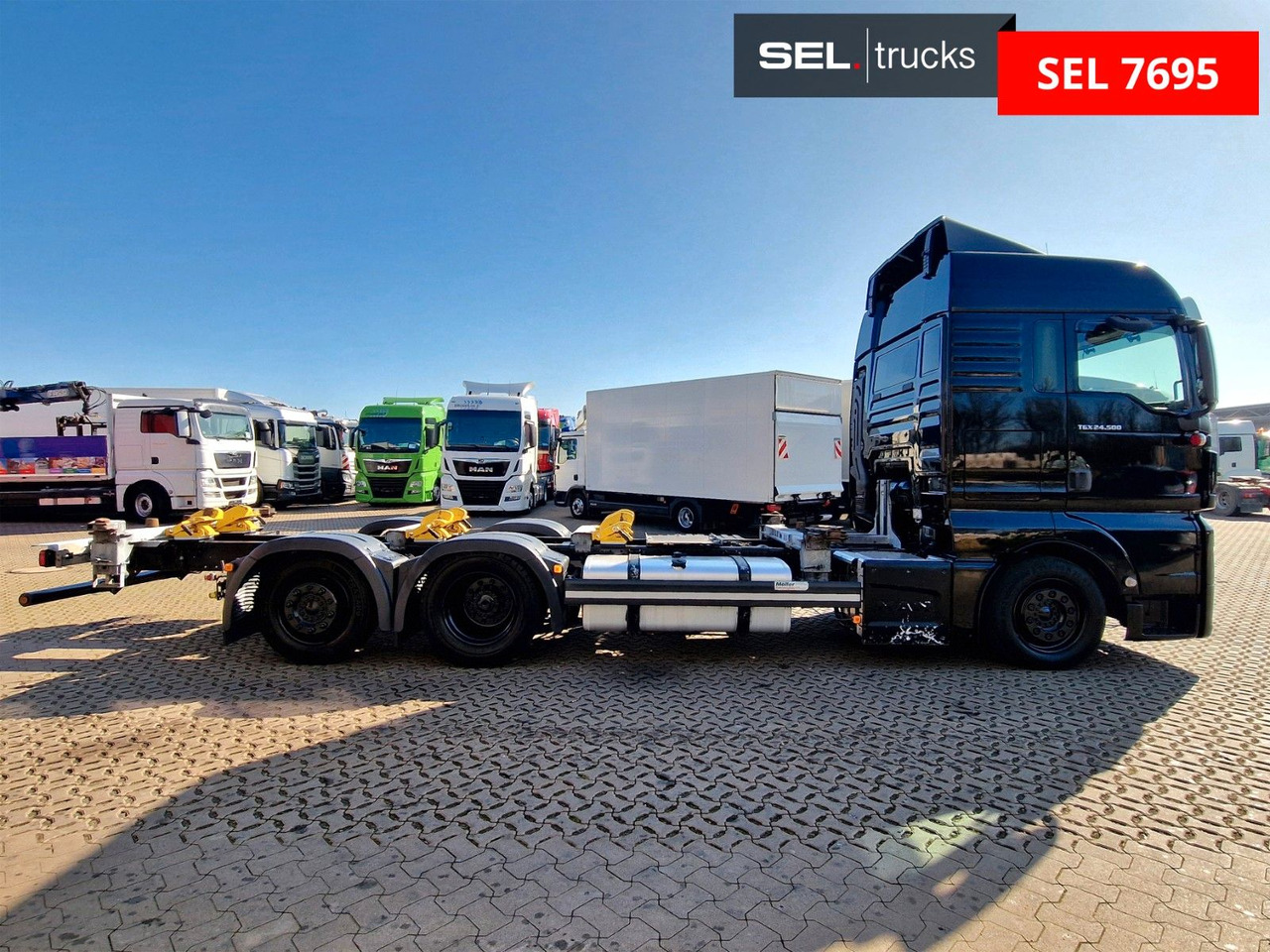 MAN TGX 24.500 6X2-2 LL-U / Intarder / Xeno / LOW KM - ناقلة حاويات/ شاحنة حاويات: صورة 4 MAN TGX 24.500 6X2-2 LL-U / Intarder / Xeno / LOW KM - ناقلة حاويات/ شاحنة حاويات: صورة 4