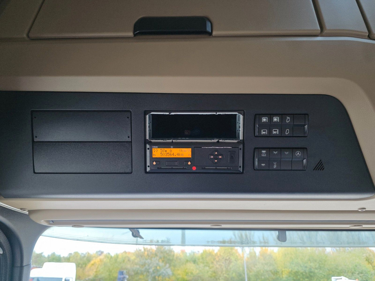 ناقلة حاويات/ شاحنة حاويات Mercedes-Benz Actros 2542 / Standklima / Ldbw / Lenkachse: صورة 33 ناقلة حاويات/ شاحنة حاويات Mercedes-Benz Actros 2542 / Standklima / Ldbw / Lenkachse: صورة 33