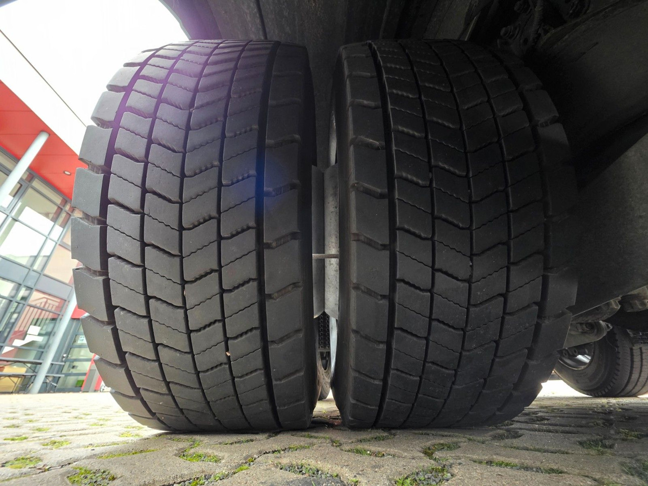 ناقلة حاويات/ شاحنة حاويات Mercedes-Benz Actros 2542 / Standklima / Ldbw / Lenkachse: صورة 44 ناقلة حاويات/ شاحنة حاويات Mercedes-Benz Actros 2542 / Standklima / Ldbw / Lenkachse: صورة 44