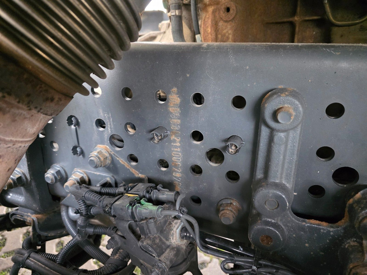 ناقلة حاويات/ شاحنة حاويات Mercedes-Benz Actros 2542 / Standklima / Ldbw / Lenkachse: صورة 37 ناقلة حاويات/ شاحنة حاويات Mercedes-Benz Actros 2542 / Standklima / Ldbw / Lenkachse: صورة 37