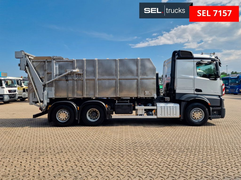 Mercedes-Benz Actros 2545 / Tierkadaver / mit Waage Mercedes-Benz Actros 2545 /für Tierkadaver / mit Waage - شاحنة قلاب: صورة 4 Mercedes-Benz Actros 2545 / Tierkadaver / mit Waage Mercedes-Benz Actros 2545 /für Tierkadaver / mit Waage - شاحنة قلاب: صورة 4