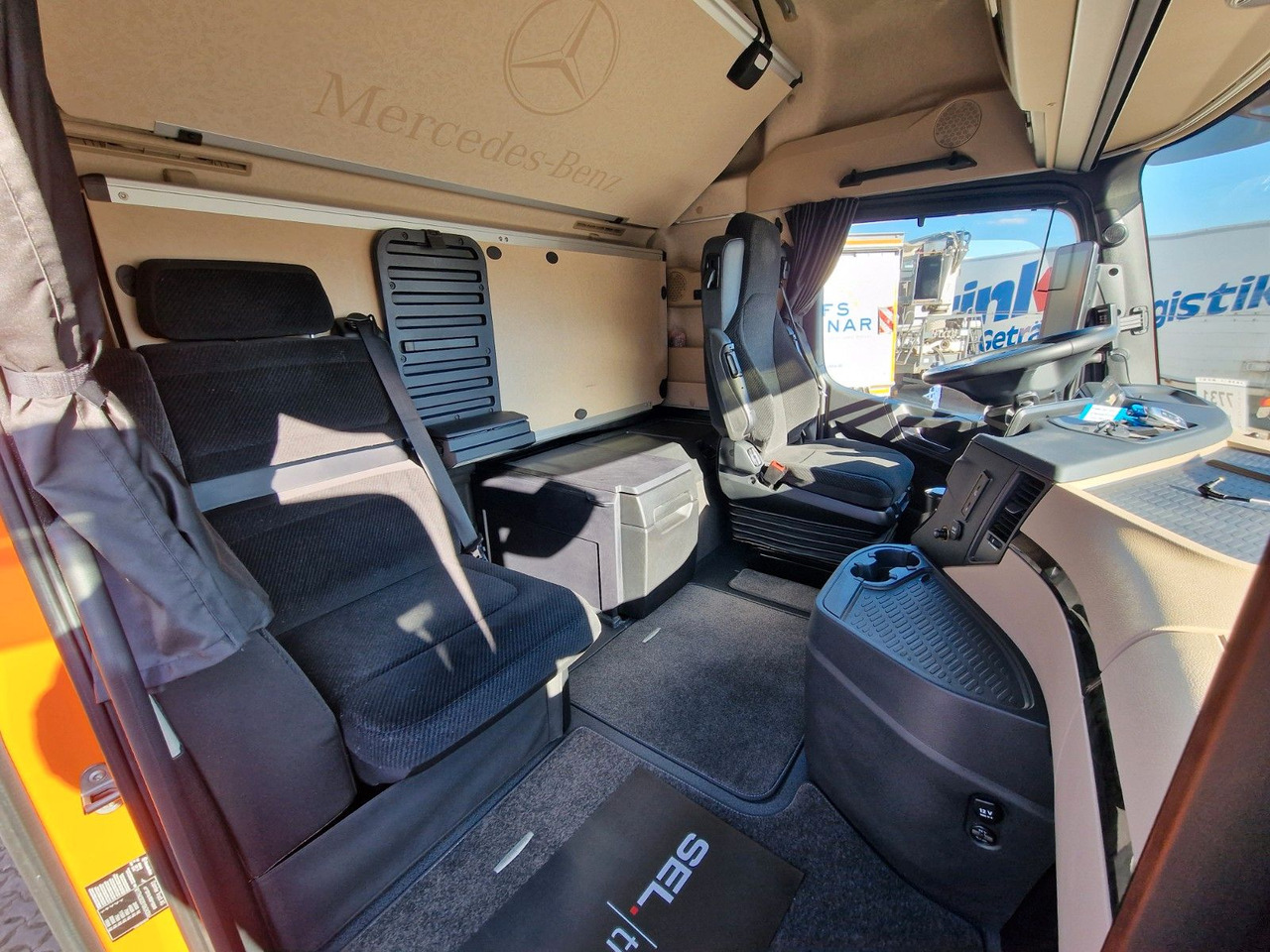 شاحنة ذات ستائر جانبية Mercedes-Benz Actros 2548 / Retarder / Aluklappen / 6E: صورة 19