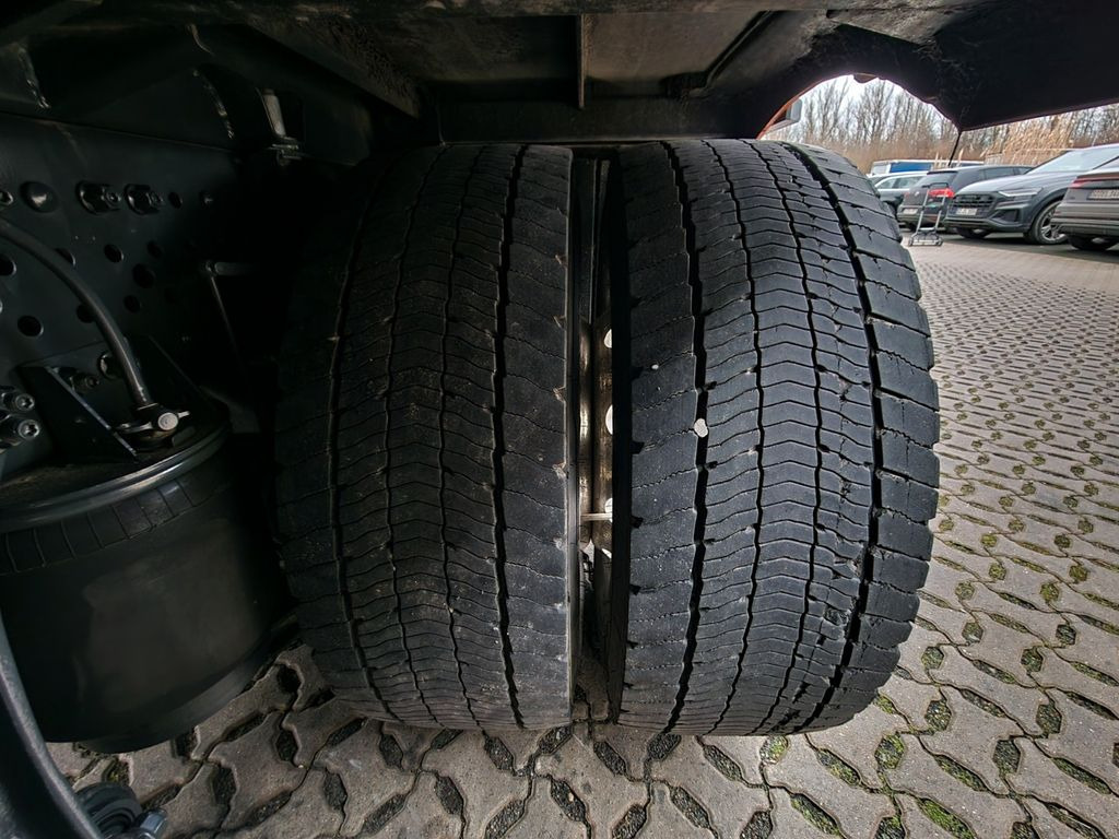 شاحنة ذات ستائر جانبية Mercedes-Benz Actros 2548 / Retarder Mercedes-Benz Actros 2548 / Retarder: صورة 25