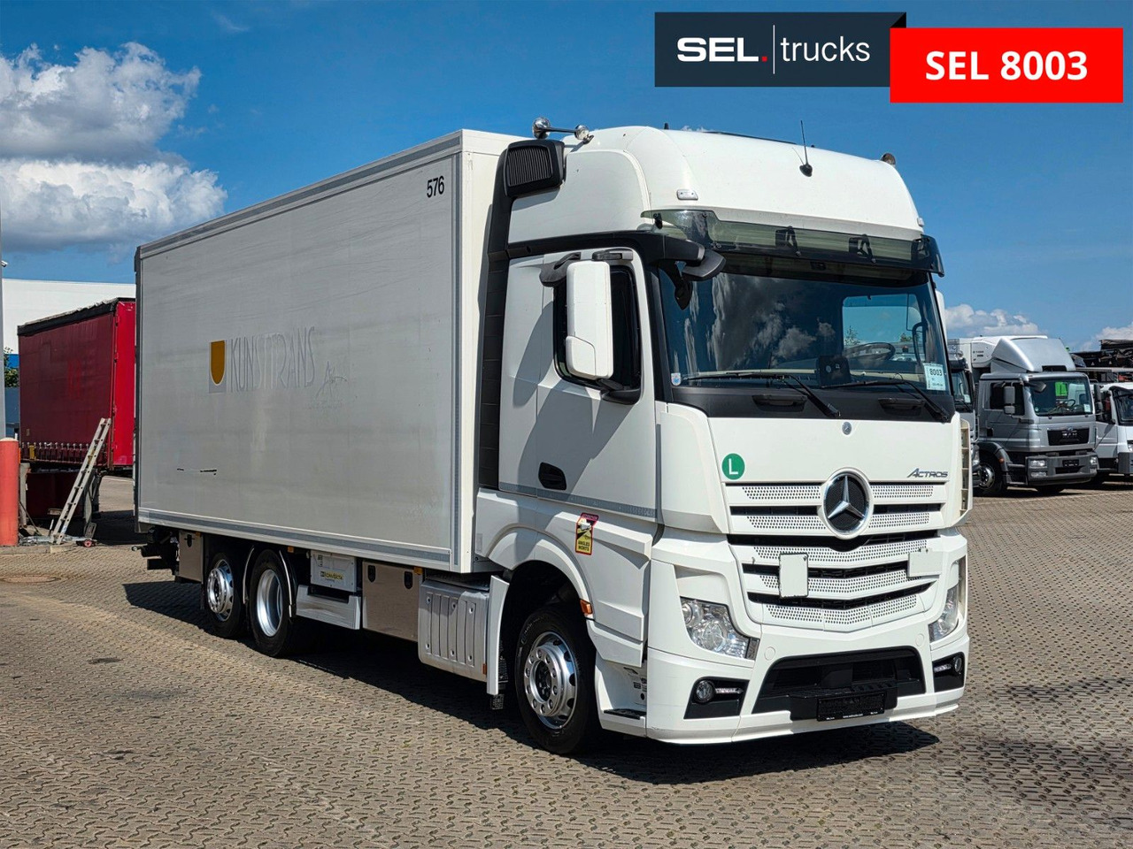 Mercedes-Benz Actros 2551 /Retarder/Ldbw/Konvekta/Lenkachse - شاحنة صندوقية: صورة 3 Mercedes-Benz Actros 2551 /Retarder/Ldbw/Konvekta/Lenkachse - شاحنة صندوقية: صورة 3