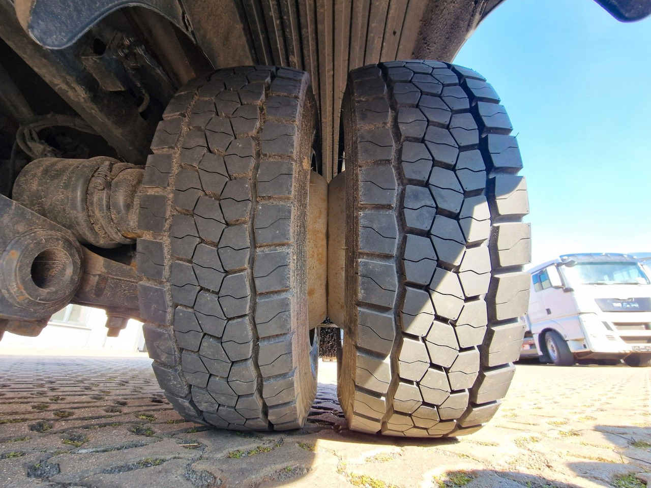شاحنة ذات ستائر جانبية Mercedes-Benz Atego 1221 / Ladebordwand: صورة 29