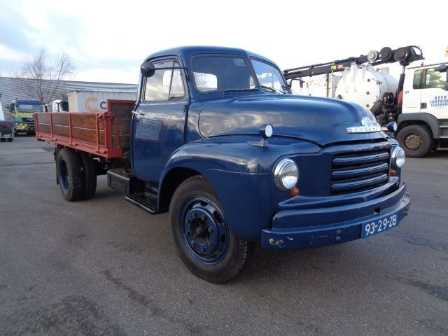 Bedford A 5LCG 5 TONNER - شاحنات مسطحة: صورة 2 Bedford A 5LCG 5 TONNER - شاحنات مسطحة: صورة 2