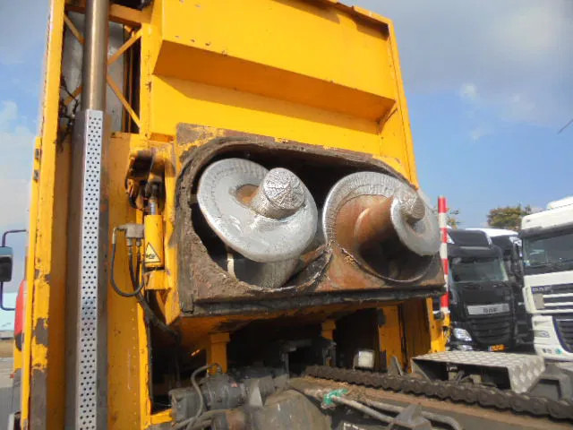 DAF 75.240 75 240 6X2 - شاحنة قمامة: صورة 5 DAF 75.240 75 240 6X2 - شاحنة قمامة: صورة 5