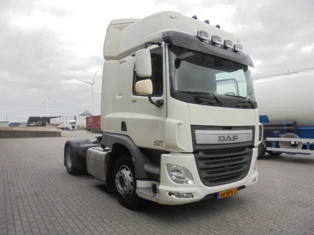 DAF CF 400 NL TRUCK - رأس تريلا: صورة 2 DAF CF 400 NL TRUCK - رأس تريلا: صورة 2