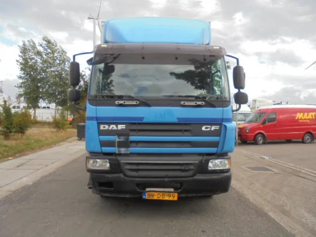 DAF CF 65 220 NL KENTEKEN - شاحنة صندوقية: صورة 2 DAF CF 65 220 NL KENTEKEN - شاحنة صندوقية: صورة 2