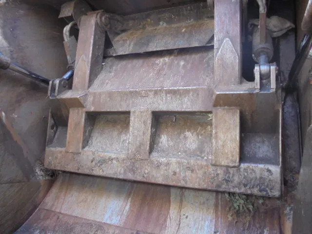 شاحنة قمامة DAF CF 75 6X2: صورة 18 شاحنة قمامة DAF CF 75 6X2: صورة 18