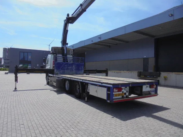 DAF CF 85 360 6X2 HIAB 477/5 NL TRUCK - شاحنات مسطحة, شاحنة كرين: صورة 4 DAF CF 85 360 6X2 HIAB 477/5 NL TRUCK - شاحنات مسطحة, شاحنة كرين: صورة 4