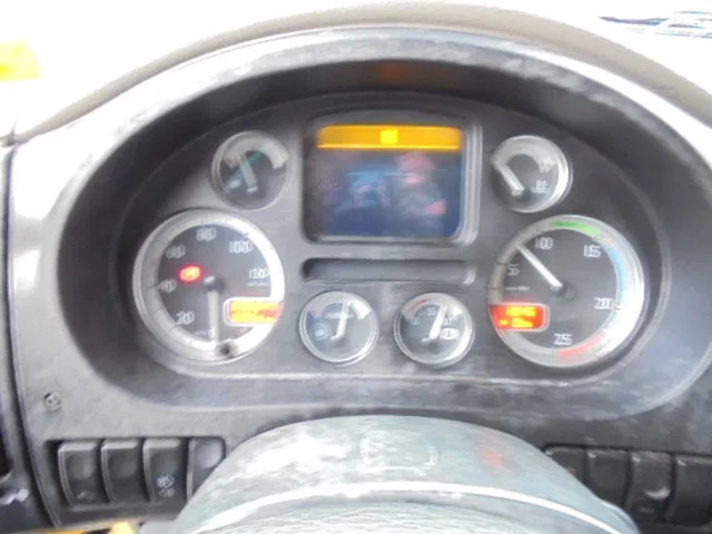 تأجير DAF XF 105.410 EURO 5 DAF XF 105.410 EURO 5: صورة 9