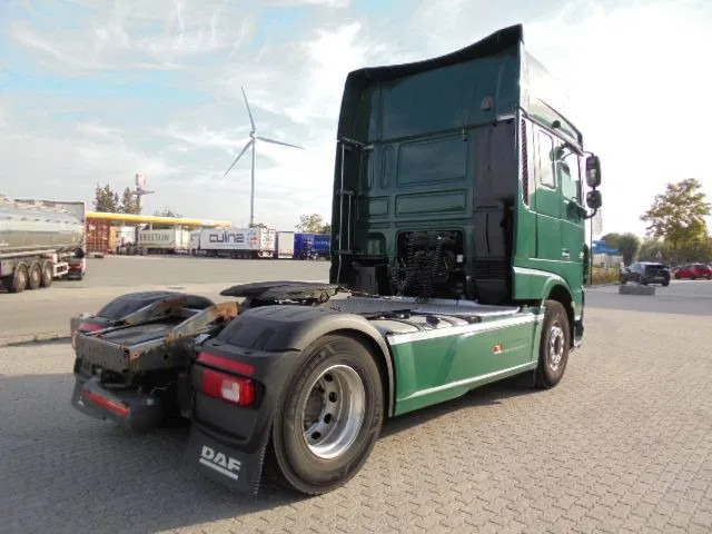 DAF XF 106.460 SUPER SPACE CAB - رأس تريلا: صورة 2 DAF XF 106.460 SUPER SPACE CAB - رأس تريلا: صورة 2