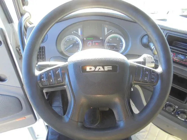 رأس تريلا DAF XF 440 125XDAF 106 TRACTOR HEAD IN STOCK: صورة 10 رأس تريلا DAF XF 440 125XDAF 106 TRACTOR HEAD IN STOCK: صورة 10