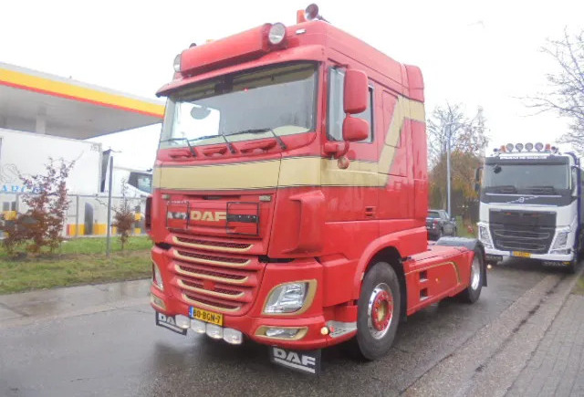 DAF XF 440 ADR TUV 02-26 - رأس تريلا: صورة 1 DAF XF 440 ADR TUV 02-26 - رأس تريلا: صورة 1