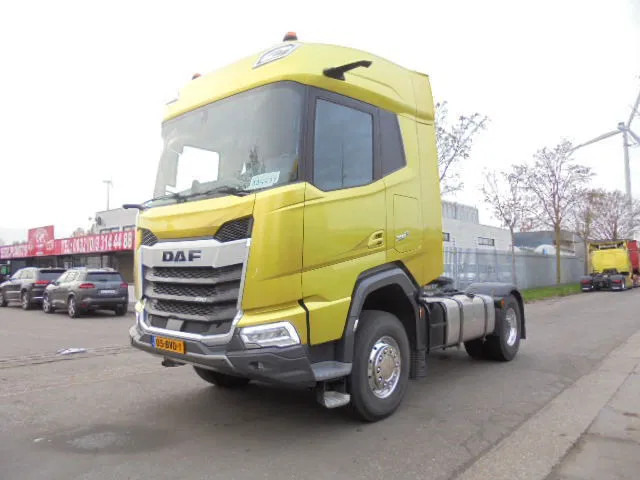 DAF XFC 530 FT DEMO KIEPHYDROLIEK MET FABRIEKS GARANTIE NL TRUCK - رأس تريلا: صورة 1 DAF XFC 530 FT DEMO KIEPHYDROLIEK MET FABRIEKS GARANTIE NL TRUCK - رأس تريلا: صورة 1