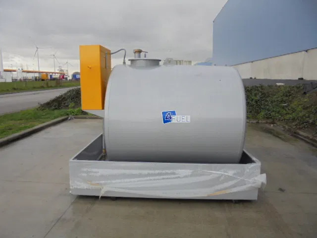 Emiliana Serbatoi TF3/50 NEW STOCK NOW - خزان تخزين: صورة 3 Emiliana Serbatoi TF3/50 NEW STOCK NOW - خزان تخزين: صورة 3