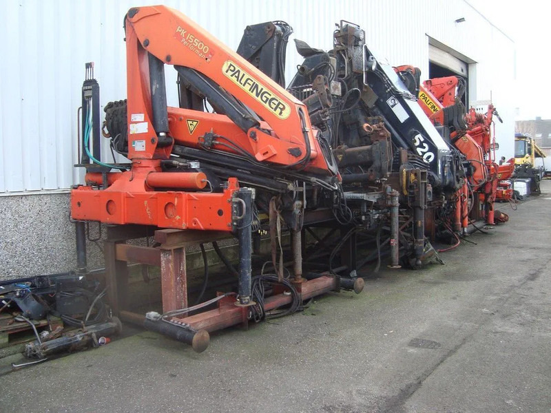 Hiab ALL TYPE YEARS AND PRICES HIAB PALFINGER HMF ATLAS KENNIS EFFER COPMA - شاحنة كرين: صورة 2 Hiab ALL TYPE YEARS AND PRICES HIAB PALFINGER HMF ATLAS KENNIS EFFER COPMA - شاحنة كرين: صورة 2